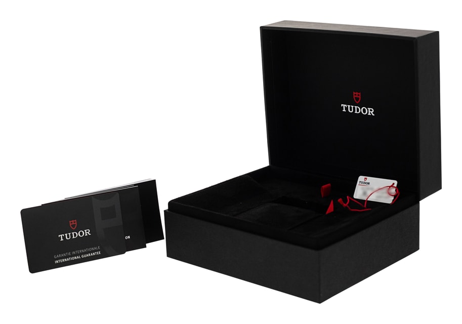 Tudor Black Bay Pro M79470-0004 Image 4